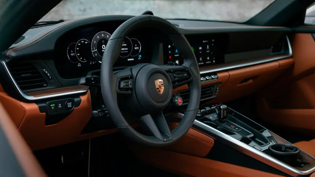 Представлен самый быстрый Porsche 911 Carrera S: динамика автомобиля может удивить
