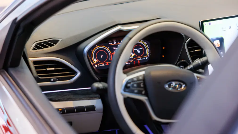 LADA Aura / ПМЭФ 2026