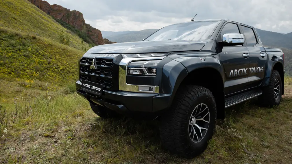 Компания Arctic Trucks представила мощную версию Mitsubishi L200 для экстремальных условий