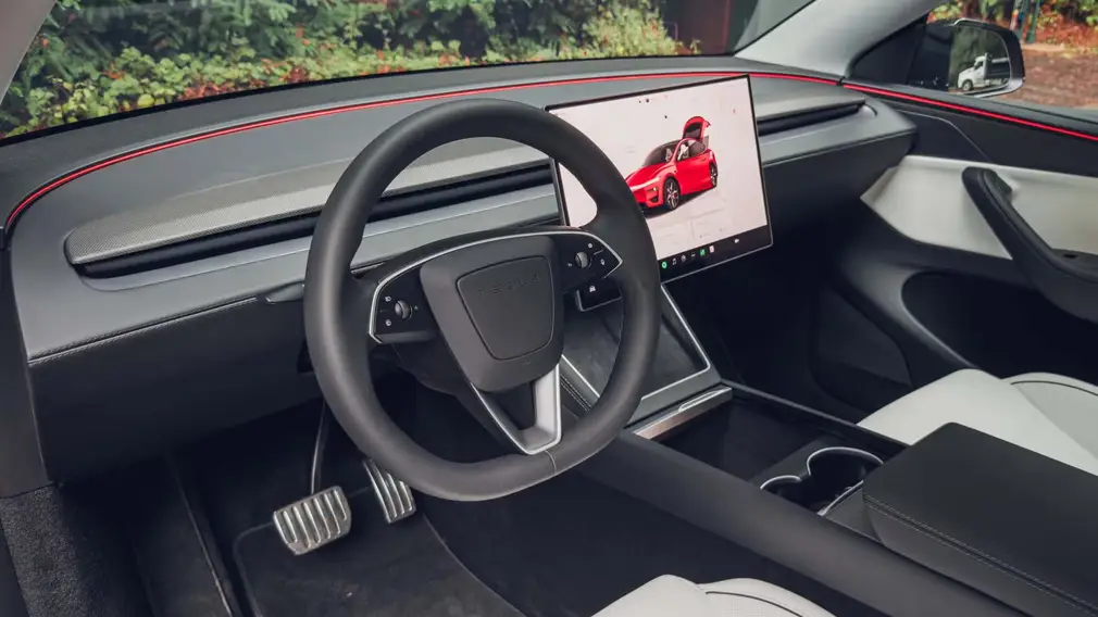 Tesla Model Y Performance 2026