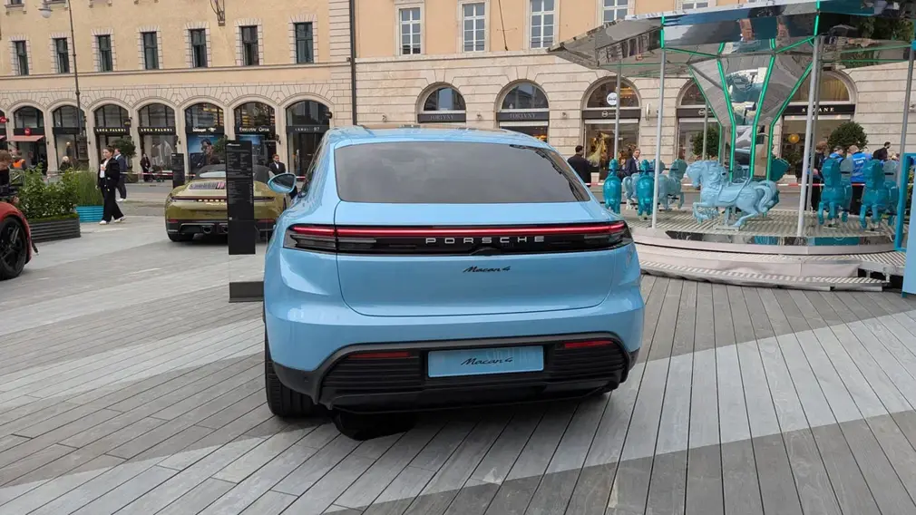 Porsche Macan 4