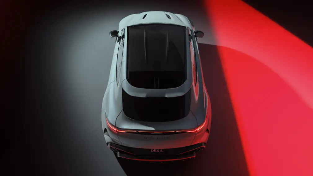 Aston Martin DBX S