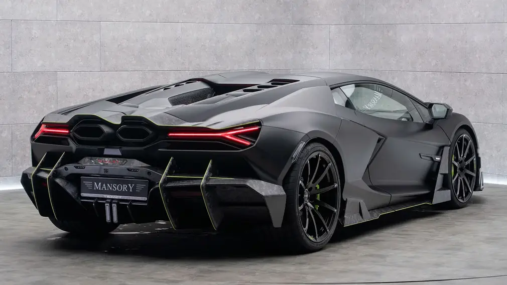 В стиле Mansory: редкий Lamborghini Revuelto доступен россиянам