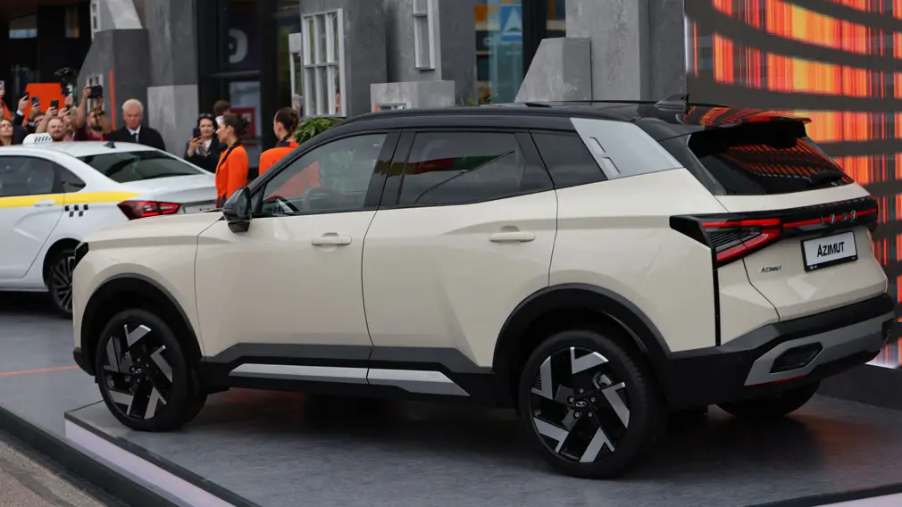 Ставка на Azimut: чем ответит LADA китайским конкурентам
