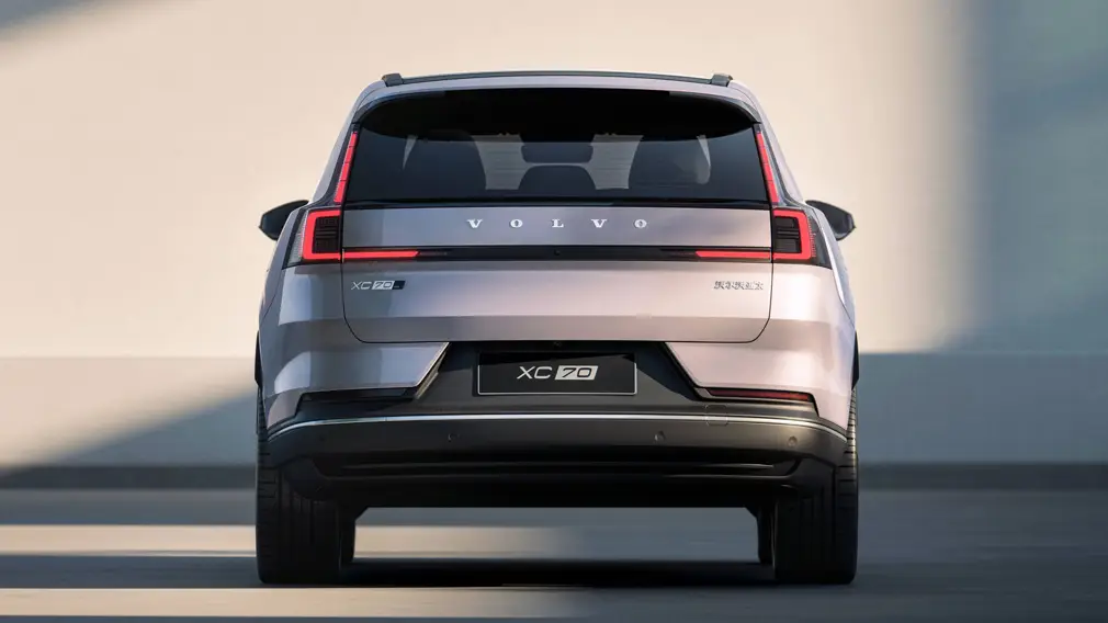 новый Volvo XC70