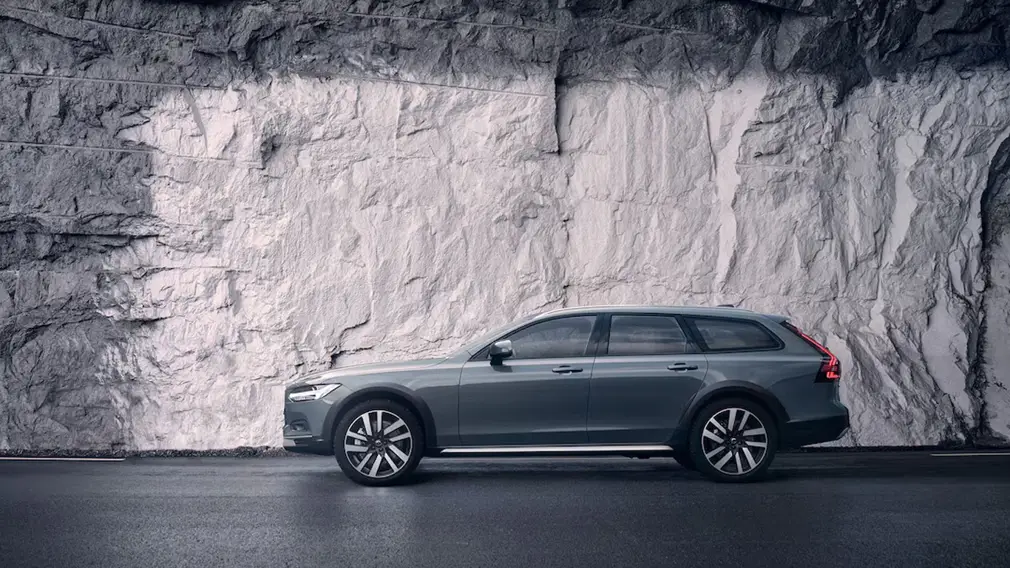 Volvo V90 Cross Country