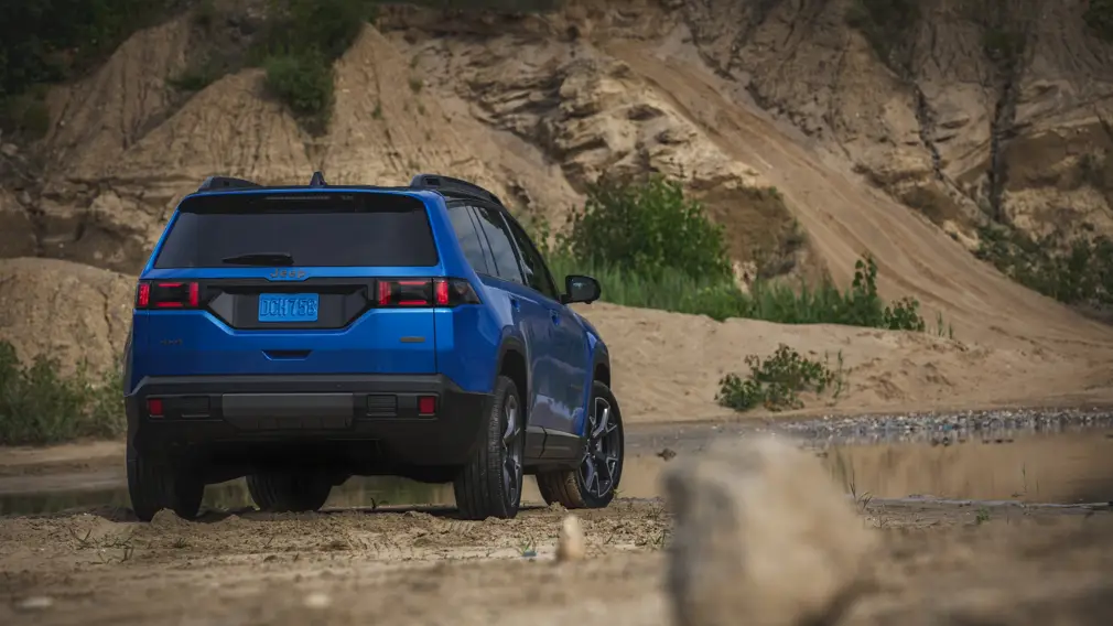 Jeep Cherokee Trailhawk 2027