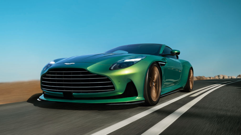 Бренд Aston Martin представил новый спорткар DB12