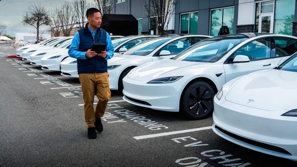 Tesla в Китае ускорилась, но рынок NEV оказался быстрее