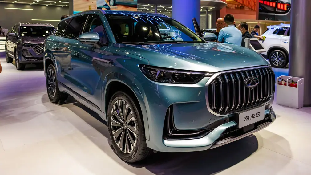 Французы не смогли смириться с потерей АвтоВАЗа: Renault решила зайти с другой стороны