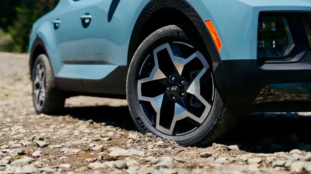 Новый пикап Hyundai может стать серьезным вызовом Ford и Jeep: Boulder получит необычную раму