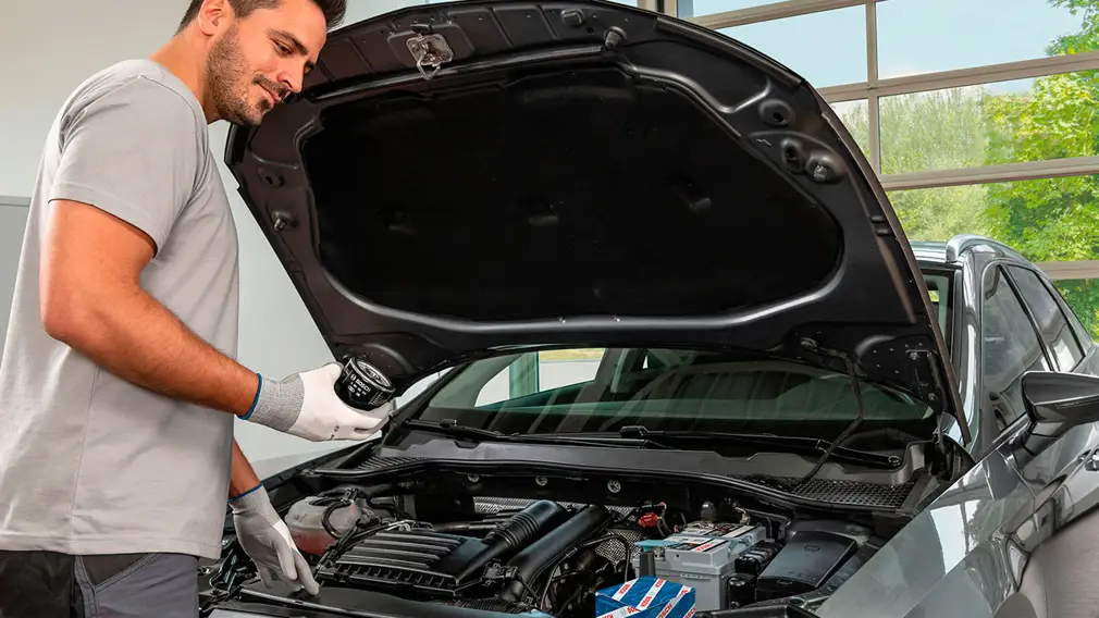 Электрокары обернулись бедой: сотни тысяч европейцев рискуют потерять работу