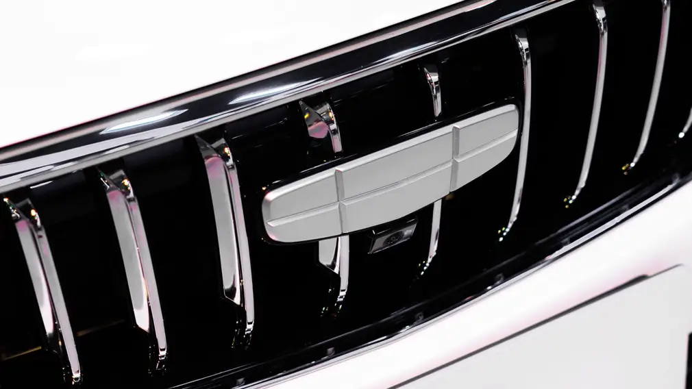 Tesla больше не главный инноватор EV: Geely вышла на первое место