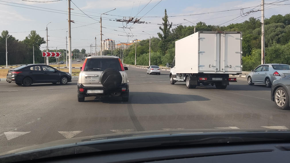 Названы самые частые нарушения ПДД у российских водителей
