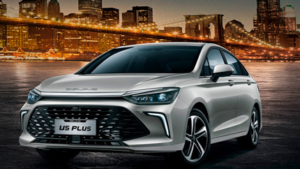 Опубликована стоимость кроссоверов BAIC X35 и U5 plus