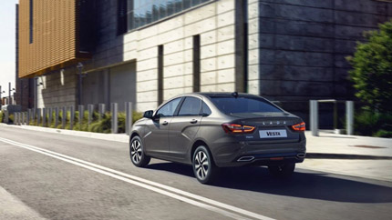 Обновленные LADA Vesta продают в РФ дороже 2 млн рублей