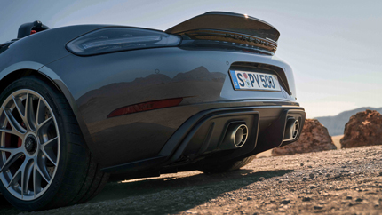 Представлен очень мощный родстер Porsche 718 Spyder RS