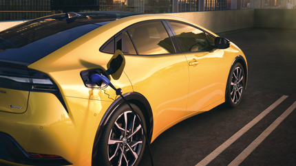 Toyota Prius нового поколения начали предлагать в модификации «подзаряжаемый гибрид»