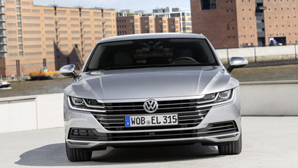 В России начали продавать новые лифтбэки и универсалы Volkswagen Arteon