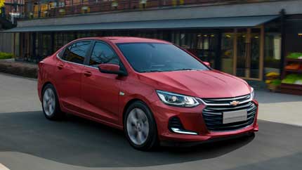 В России появились бюджетные седаны Chevrolet Onix