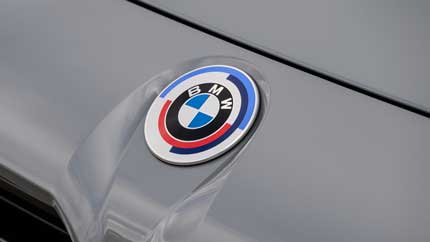 BMW M2 и M240i сразились в гонке на прямой