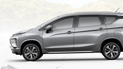 В России начали продавать семиместные Mitsubishi Xpander по цене от 2,1 млн рублей