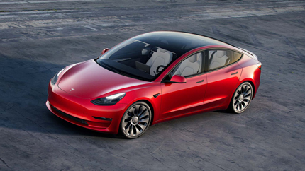 Tesla продолжает манипуляции с ценами на свои электрокары