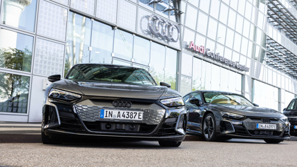 Компания AUDI начнёт оснащать свои новые авто только электрическими движками в 2026 году
