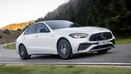 В РФ попали под отзыв более 600 автомобилей MERCEDES-BENZ C-CLASS в июне 2022 года
