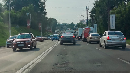 Эксперт Бибилов напомнил о запрете на самовольную замену бампера, фар и зеркал в авто