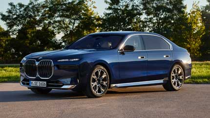 Более 3,8 тыс. автомобилей BMW 7-серии попали под отзыв из-за дворников