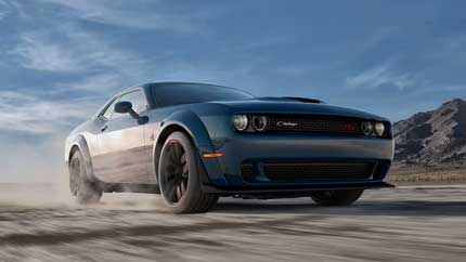 Классические маслкары Dodge Challenger и Charger с двигателем Hemi V8 уходят в историю