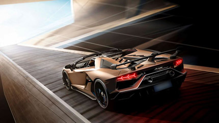 Компания Lamborghini выпустила последний гиперкар Aventador