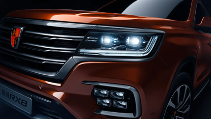 В Россию привезли китайский внедорожник Roewe RX8