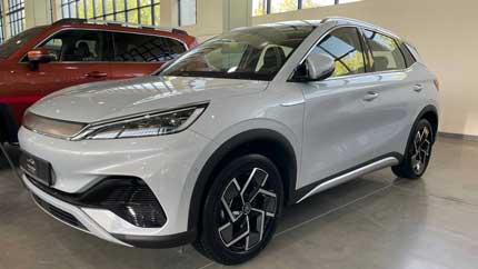 В Узбекистане показали электрокроссовер BYD Yuan Plus
