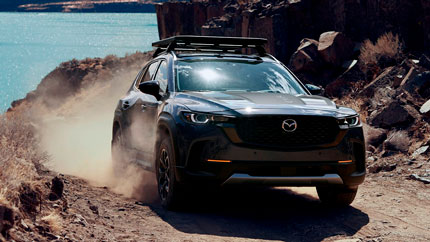 Новый кроссовер Mazda CX-50 доступен в России под заказ