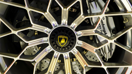 Lamborghini отчиталась о рекордной прибыли за 2022 год