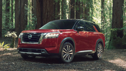 В РФ продают кроссоверы Nissan Pathfinder нового поколения: известны цены