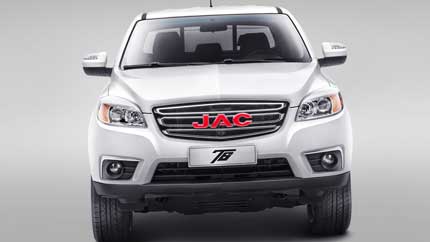 В РФ начнут собирать китайский пикап JAC T6