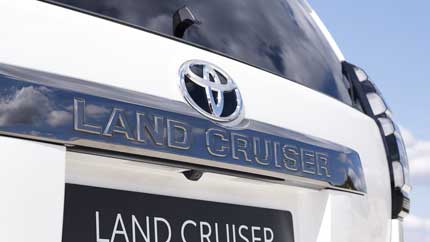Новый Toyota Land Cruiser Prado получит ретродизайн на рынке США