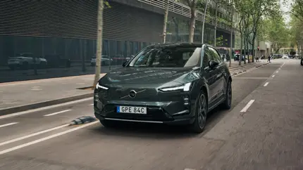 Volvo EX60 дошел до клиентов в Европе: 810 км и 16 минут