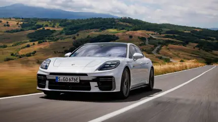 Спортивный седан Porsche готовят к плановому рестайлингу