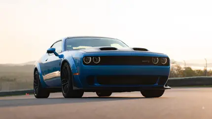 У поклонников маслкаров еще есть шанс купить новый Dodge Challenger и Chevrolet Camaro