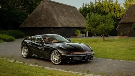 От Ferrari 599 оставили только двери: результат потребовал 15 000 часов