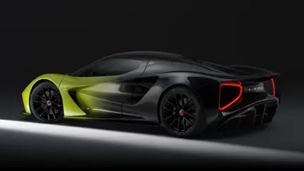 ТОП-5 самых мощных серийных авто в мире – отдача некоторых из них превышает 2000 «лошадей»