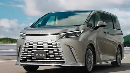 На рынке России появилась новая модель Lexus