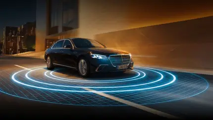Ямы, знаки и опасные участки: Mercedes показал, как машины помогут водителям