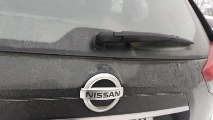 В российских автосалонах появились дособранные кроссоверы Nissan X-Trail