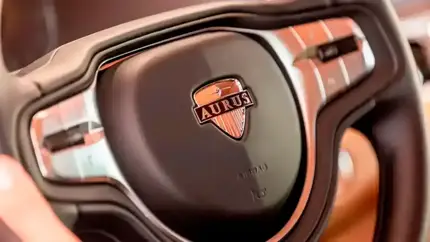 Люксовый минивэн Aurus Arsenal может появиться в открытой продаже: известна дата