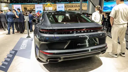 Porsche отметила исторический рекорд в Китае в самый неудобный момент